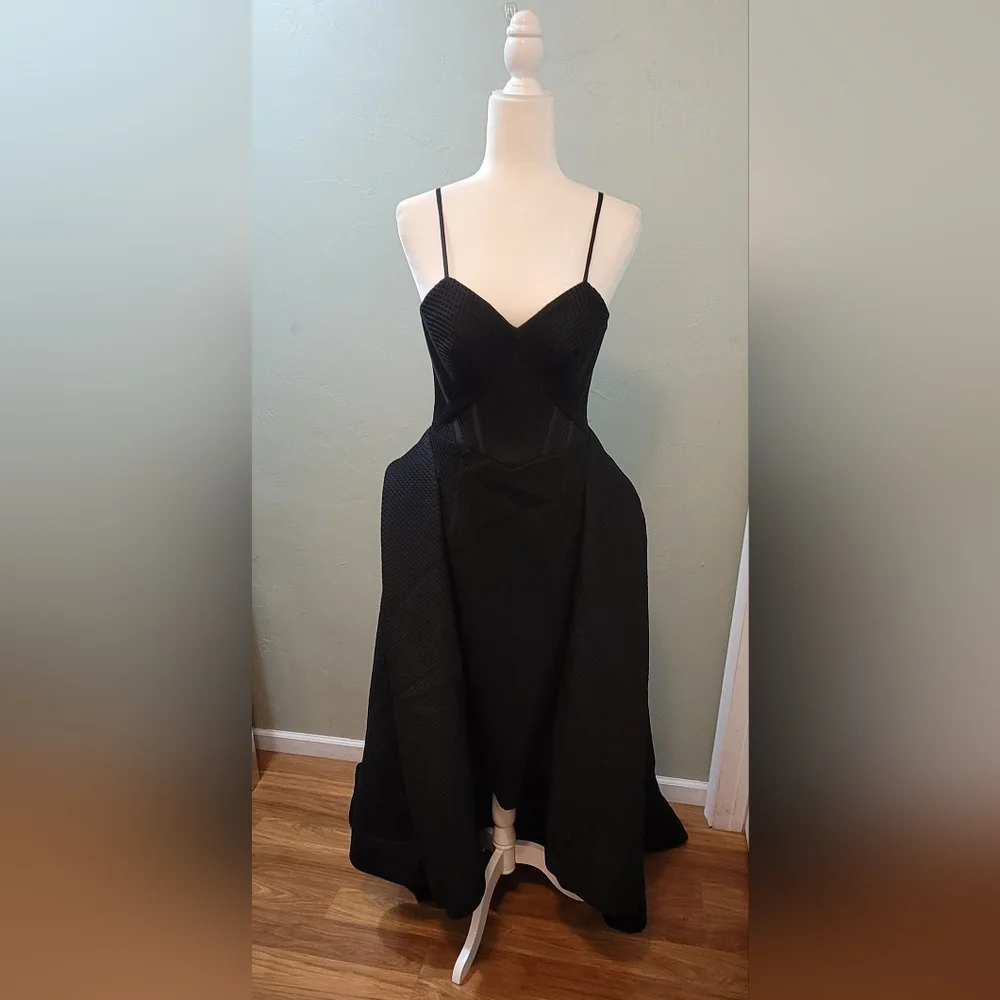 Bariano Black Walk-thru Dress with Spaghetti Straps - Picture 2 of 6